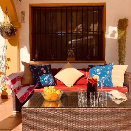 Cassandra - Beautiful Private With Heated Pool Included